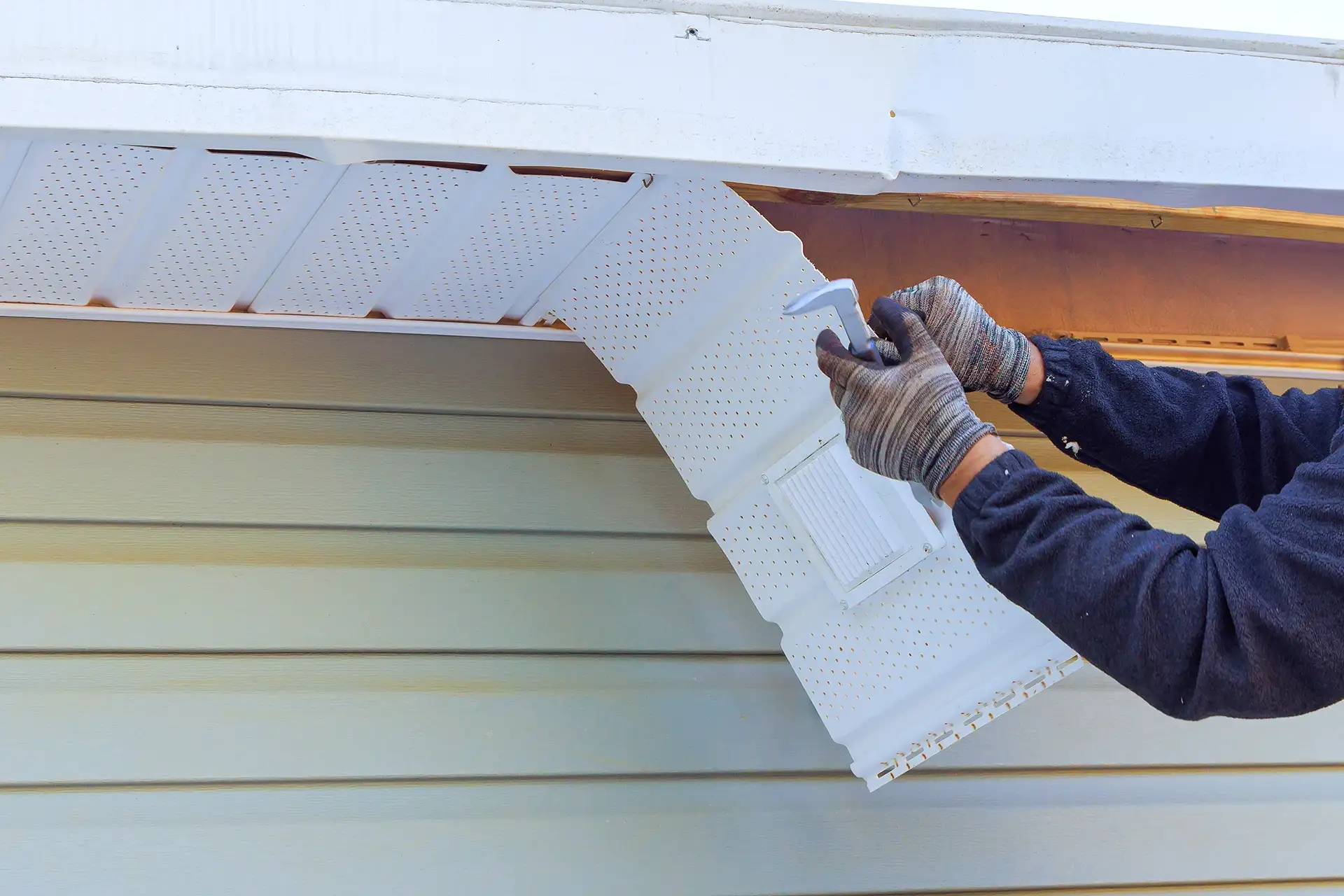 soffit and fascia repair tampa fl
